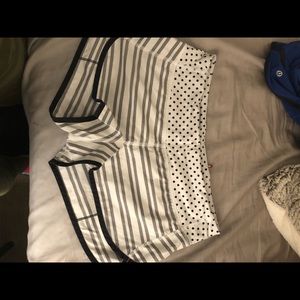 Lululemon speed shorts size 6